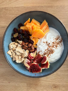 Una foto de Bowl de desayuno otoñal