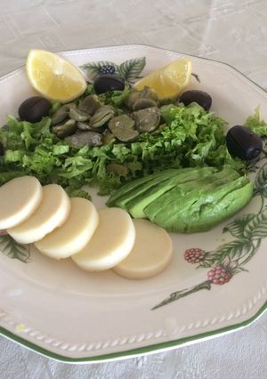 Una foto de Ensalada mixta