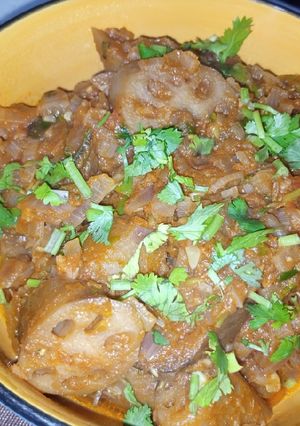 A picture of Tangy Lotus Gravy.