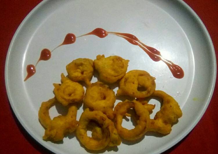 Recipe of Ultimate Onion ring fritters