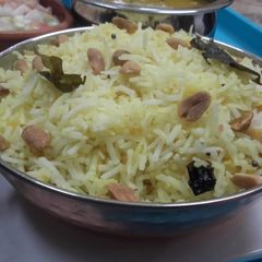 A picture of Raw mango rice.
