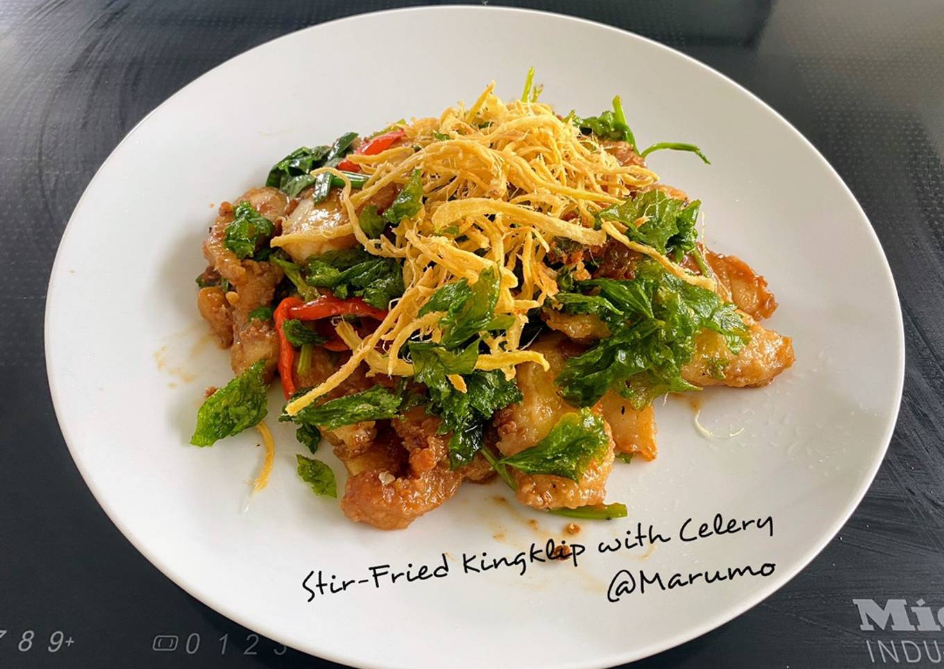 Stir-Fried Kingklip with Celery