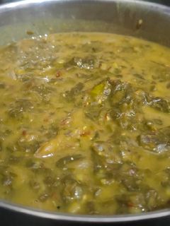 पालक मूंग दाल (palak moong dal recipe in Hindi) रेसिपी मुख्य फोटो
