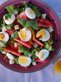 Una foto de Salade niçoise (ensalada niçoise)