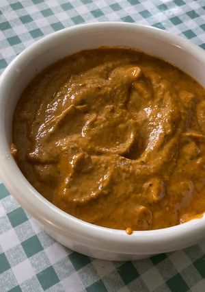 Une photo de Marinade à la tomate, moutarde, ail et persil