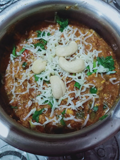 પનીર ભૂર્જી (Paneer Bhurji Recipe In Gujarati) રેસીપી મુખ્ય ફોટો
