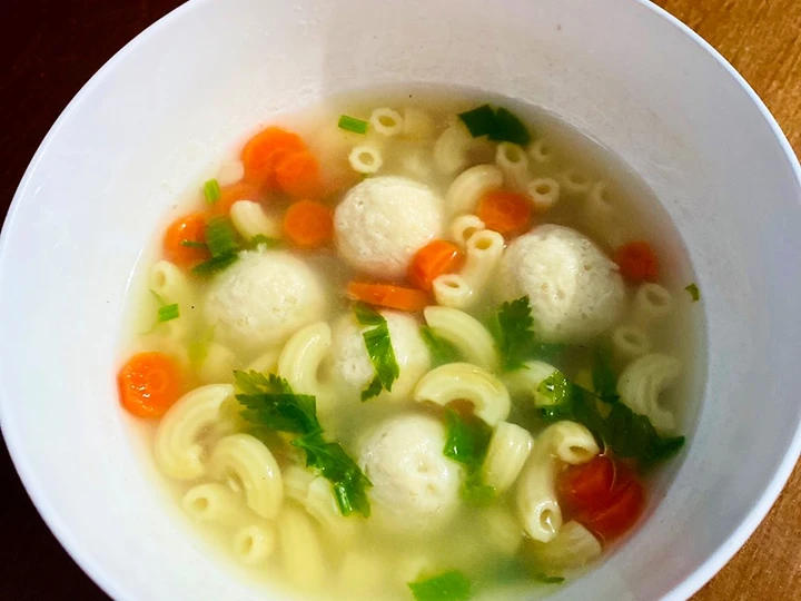 Langkah Gampang Membuat Resep Sup makaroni bakso ayam mpasi 15 bln yang Lezat Anti Ribet, Mantap