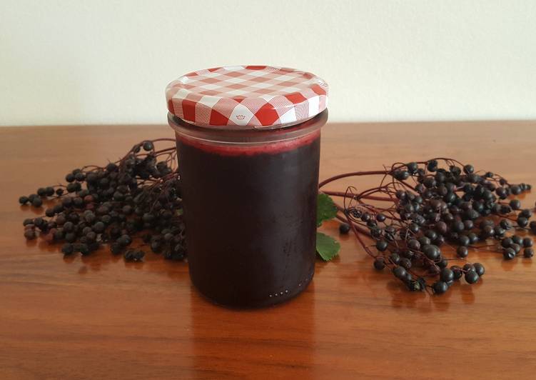 Steps to Prepare Perfect Elderberry Jam