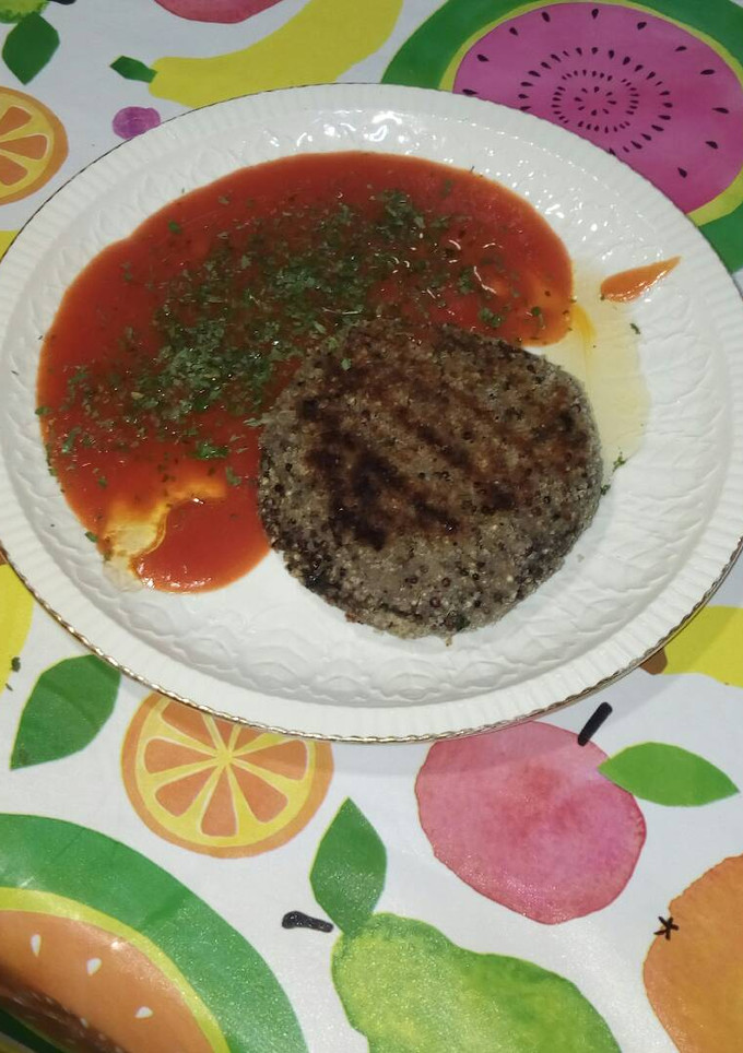 Una foto de Hamburguesas de champiñones con quinua
