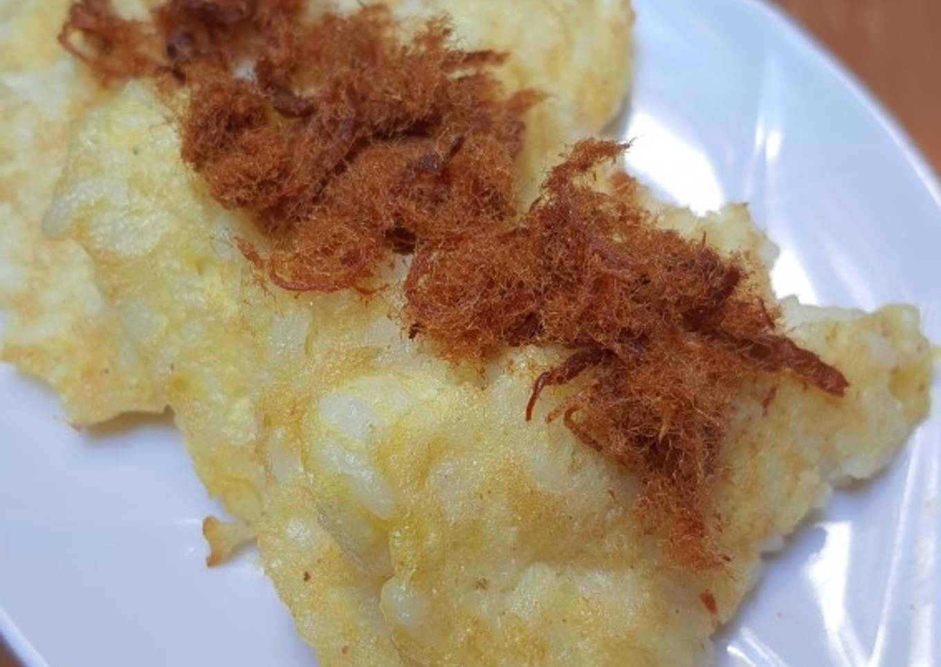 Bagaimana Membuat Dadar Telur Nasi Anti Gagal