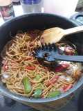 Chow mein casero (spaghetti estilo chino)