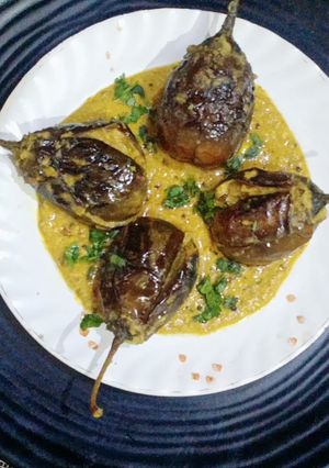 A picture of Stuffed Eggplant.