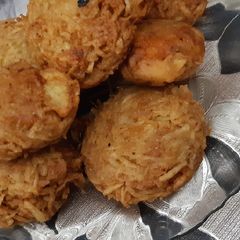 A picture of Lacha Pakora.