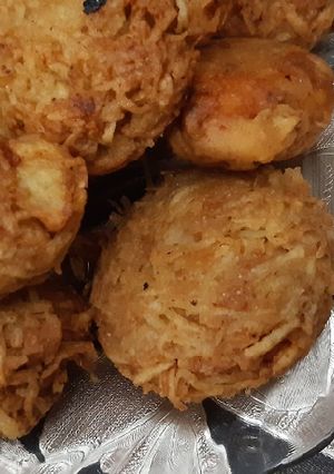 A picture of Lacha Pakora.