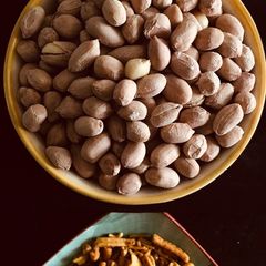 A picture of Salty Peanuts.