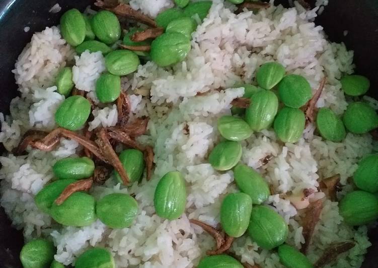 Resep Nasi liwet teri yang Lezat Sekali