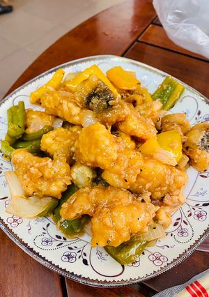 Hình của món Cá Chiên Sốt Chua Ngọt.