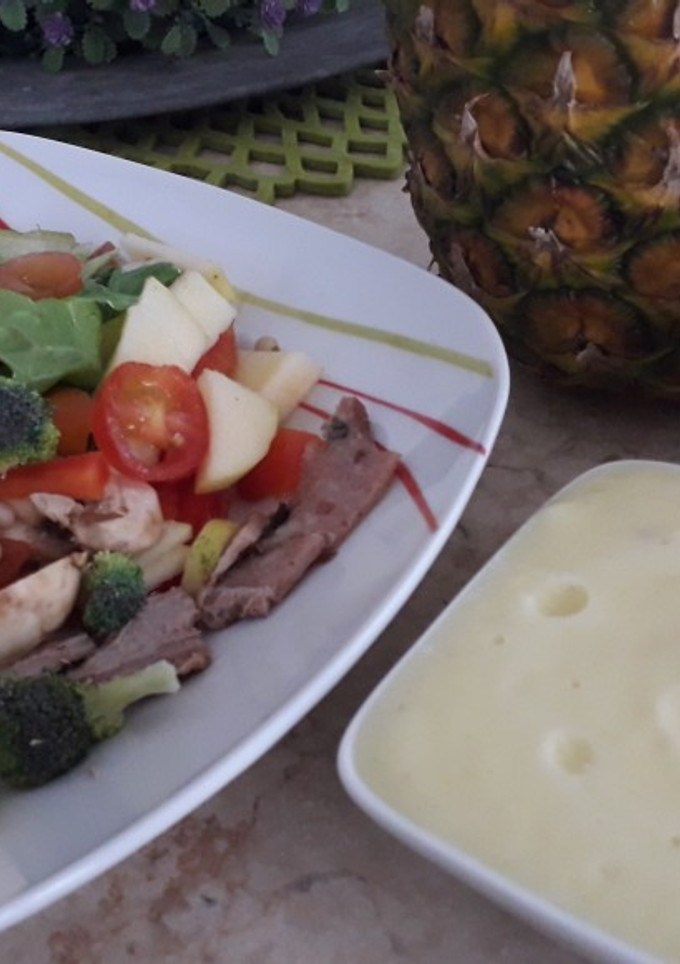 Una foto de Aderezo de piña + manzana para ensaladas
