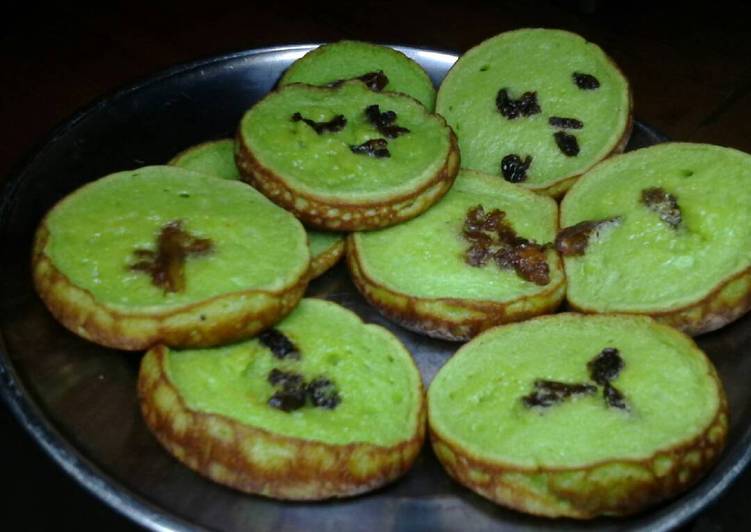 Resep Kue Lumpur Sari Pandan oleh Sephia Ayuuya - Cookpad