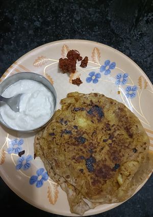 आलू का पराठा(aloo ka paratha recipe in hindi) रेसिपी मुख्य फोटो