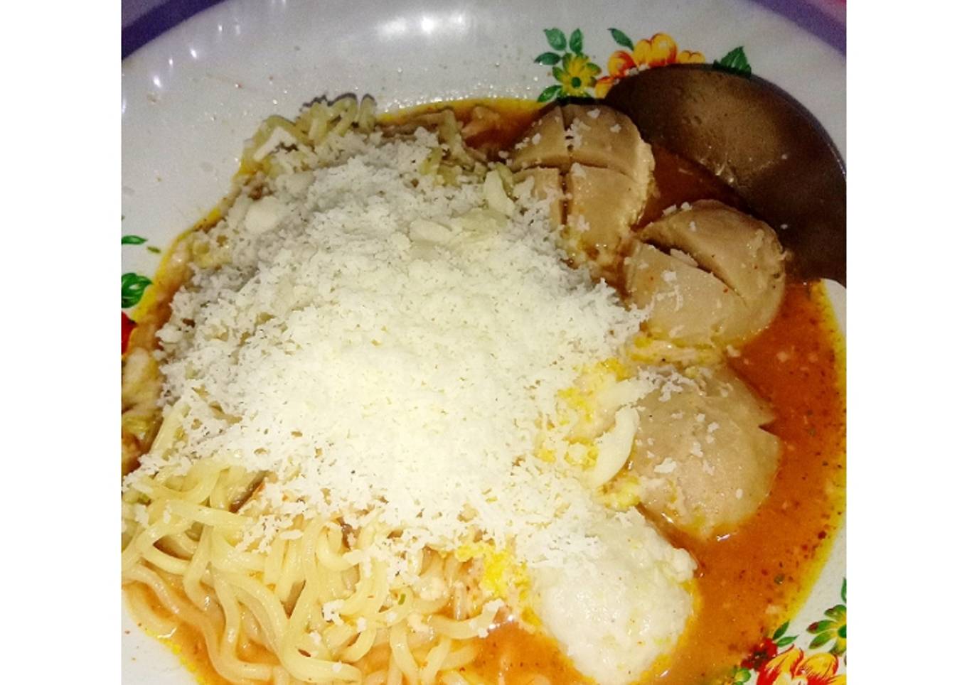 Indomie bakso keju