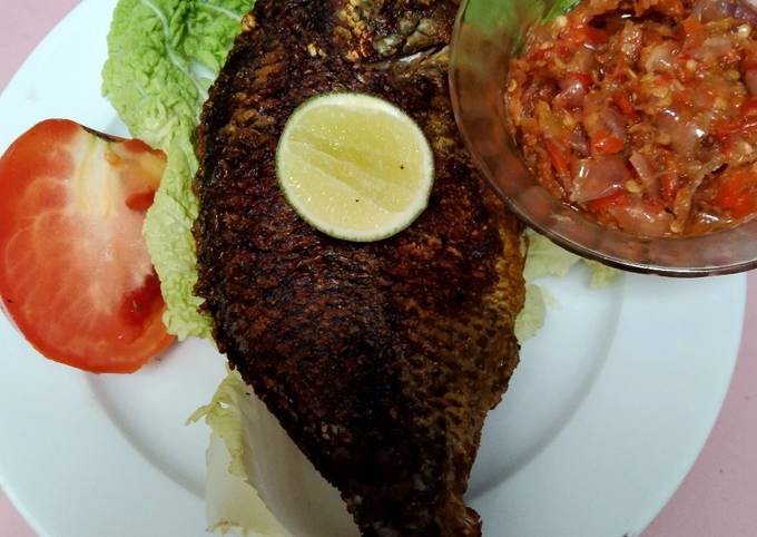 Ikan Mas Bakar Sunda😁