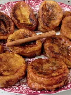 Una foto de Torrijas de anís y canela