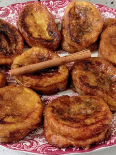 Una foto de Torrijas de anís y canela
