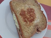 Una foto de tostada francesa