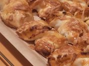 Una foto de masa brie