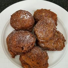 A picture of Banana fritter.