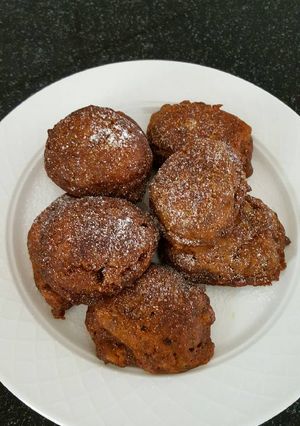 A picture of Banana fritter.