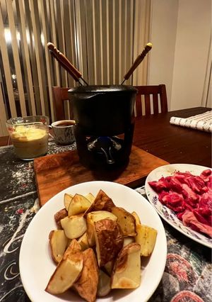 Una foto de Fondue de carne