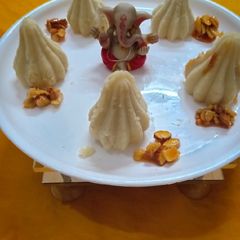 A picture of Halwai style modak.