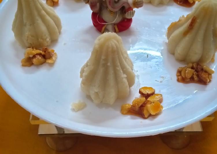 Recipe: Yummy Halwai style modak