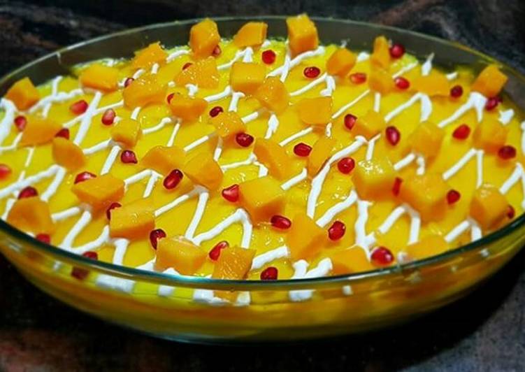 Mango trifle