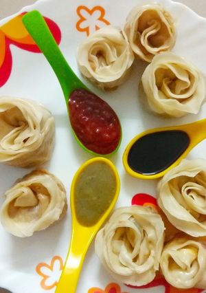 A picture of Veg Momos.