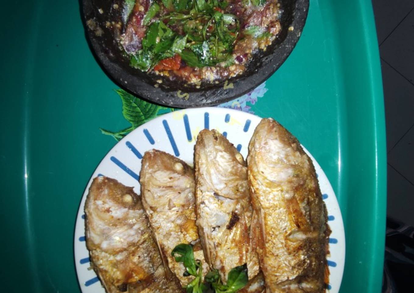 Nila goreng sambal kemangi🐟