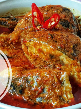Bagaimana Membuat Ikan Tongkol Asam Pedas yang Lezat Sekali