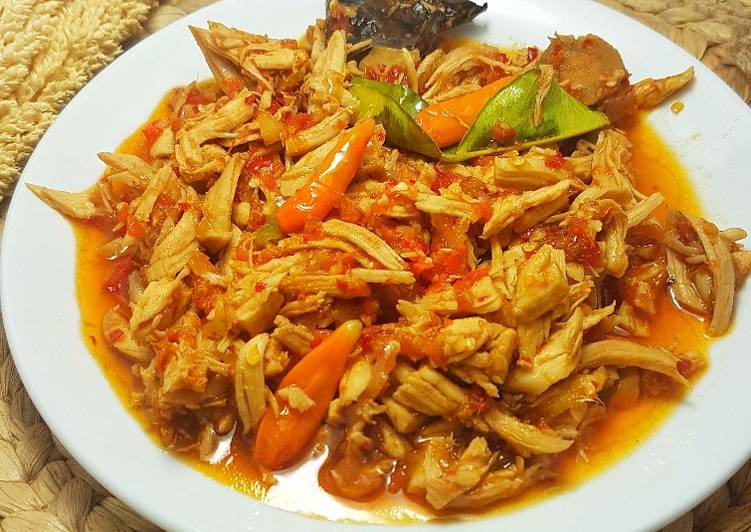 !IDE Resep Oseng mercon ayam suwir menu masakan sehari hari
