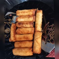 A picture of Mini noodle rolls.