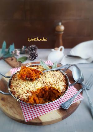 Une photo de Gratin de riz safrane poivrons et poulet