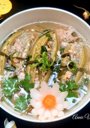 Hình của món Canh khổ qua.