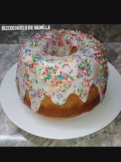 Una foto de Bizcochuelo de vainilla 😋🧉