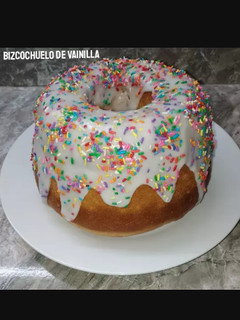 Una foto de Bizcochuelo de vainilla 😋🧉
