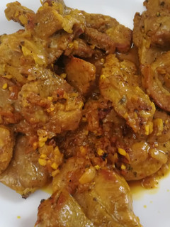 Una foto de Filete de cabezada de cerdo en salsa de vino
