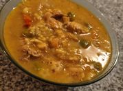 Una foto de menudo de pollo