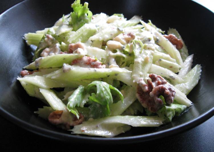 Step-by-Step Guide to Prepare Speedy Celery &amp; Blue Cheese Salad