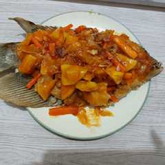 A picture of Gurame asam manis.