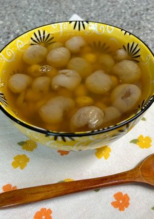 Hình của món Chè hạt sen long nhãn.